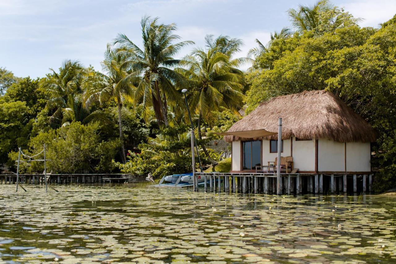 Lagoon Front Hut: Daily Cleaning, Bikes & Kayaks! Bacalar Exterior foto